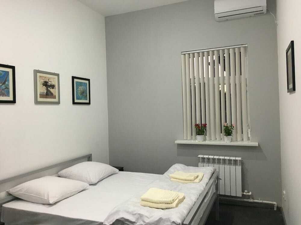 Standard double room rasmi