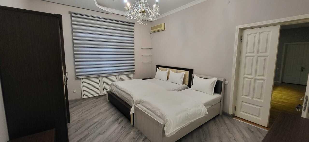 Family Room rasmi